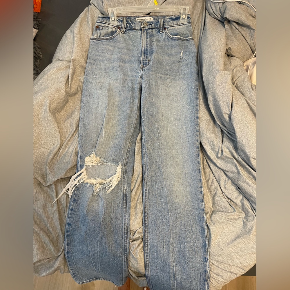 Abercrombie & Fitch 90’s Ultra High Rise Straight Jeans